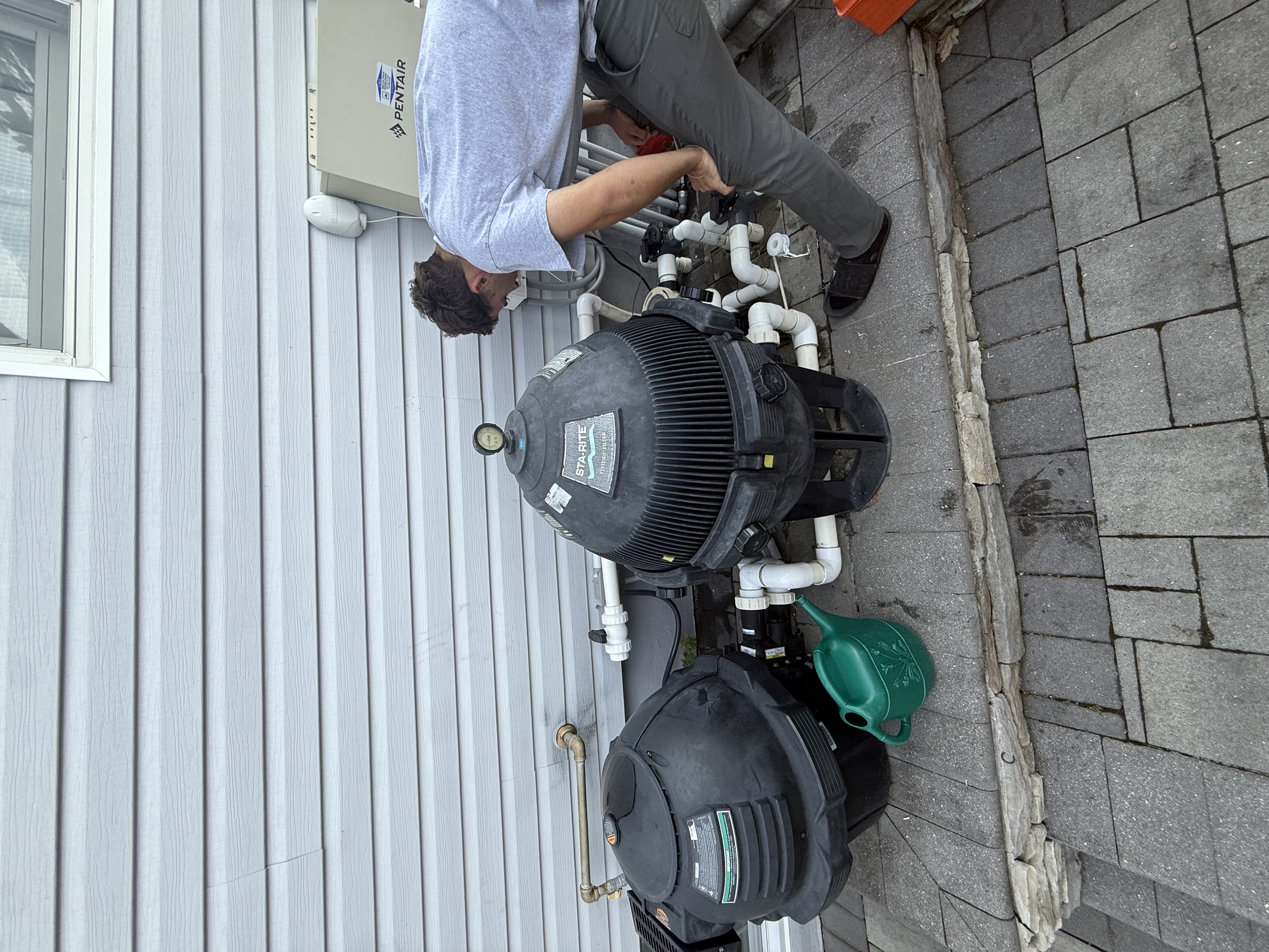 Pool cleaning and maintenance work